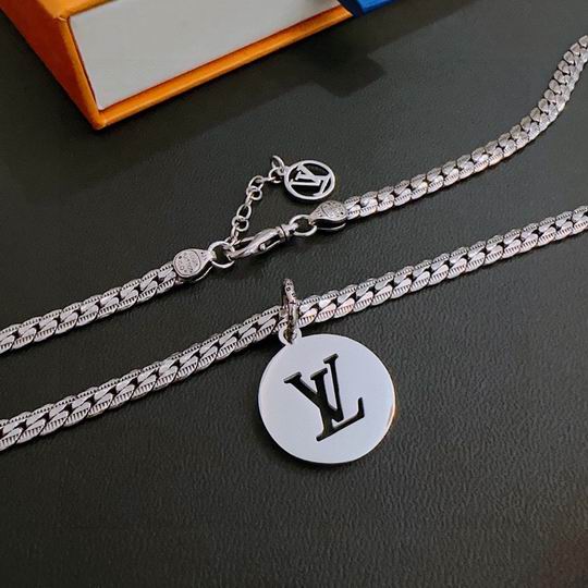LV Necklace 11lyh296